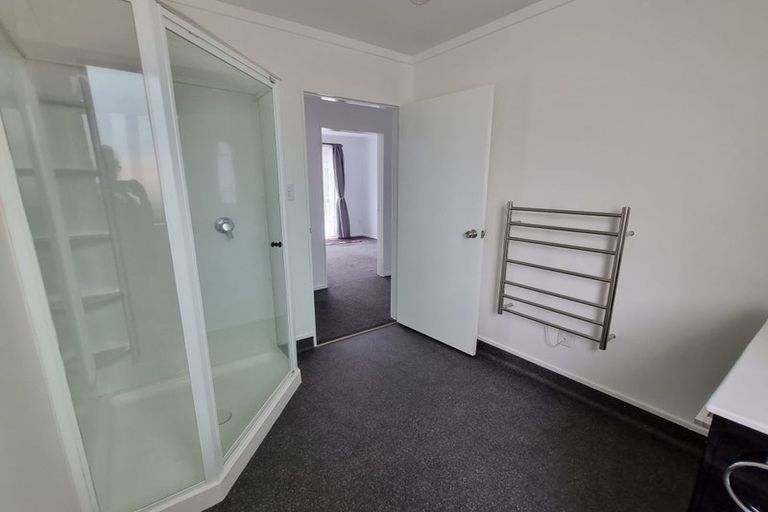 Photo of property in 6 Hospital Road, Newtown, Wellington, 6021