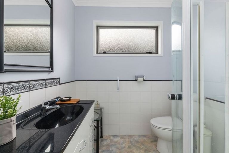 Photo of property in 15 Wright Street, Wainuiomata, Lower Hutt, 5014