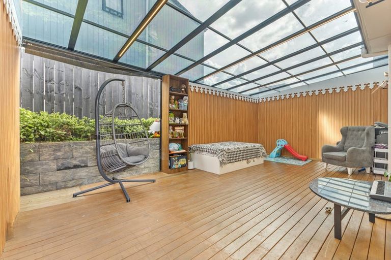 Photo of property in 36a Crestview Rise, Papakura, 2110