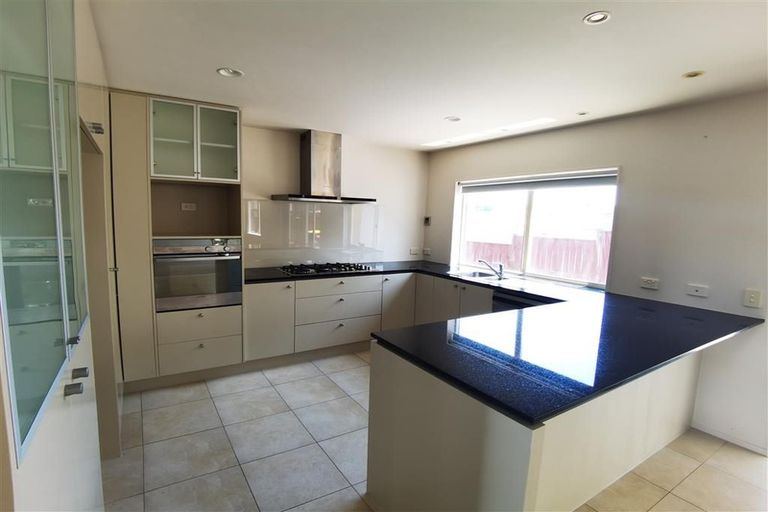 Photo of property in 7 Bendemeer Place, Flat Bush, Auckland, 2016