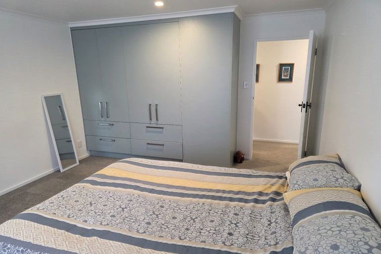 Photo of property in 17 Tauroa Road, Havelock North, 4130