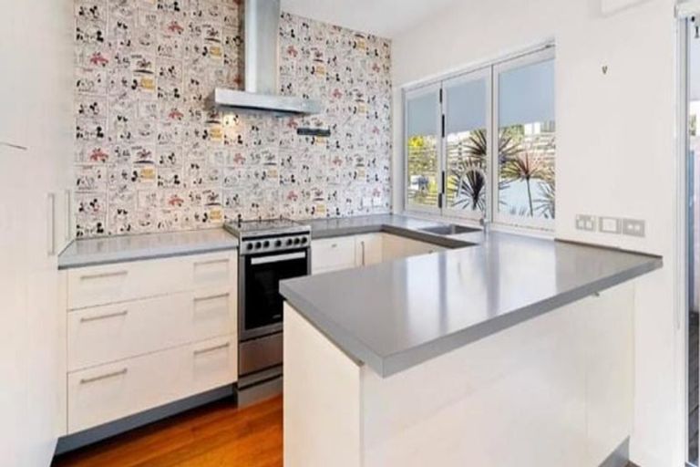 Photo of property in 2/14 Rangitira Avenue, Takapuna, Auckland, 0622