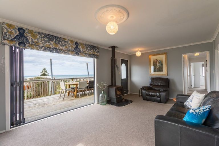 Photo of property in 84 Akitio Esplanade, Akitio, Pongaroa, 4991