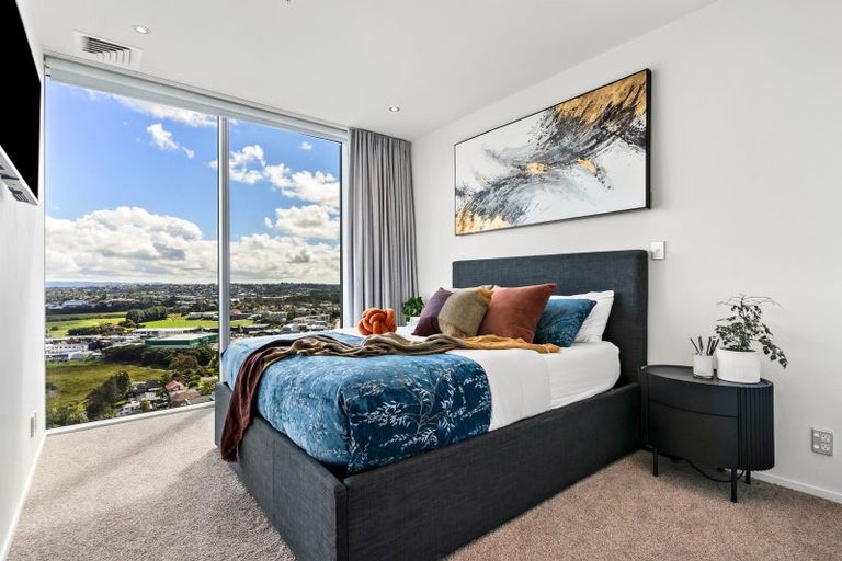 Photo of property in Sentinel Apartments, 1903/3 Northcroft Street, Takapuna, Auckland, 0622