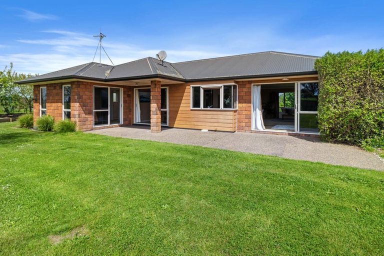 Photo of property in 2/43 Mccandlish Road, Ngahinapouri, Hamilton, 3290