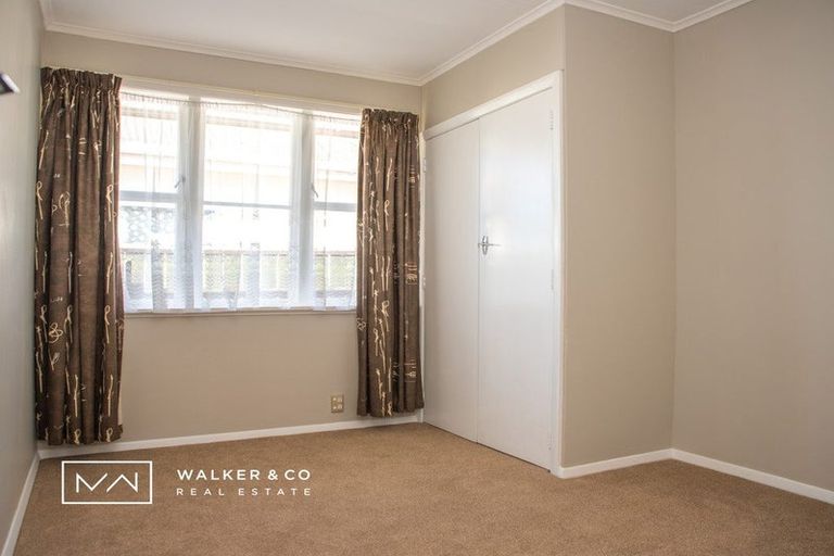 Photo of property in 18 Maclean Street, Wallaceville, Upper Hutt, 5018
