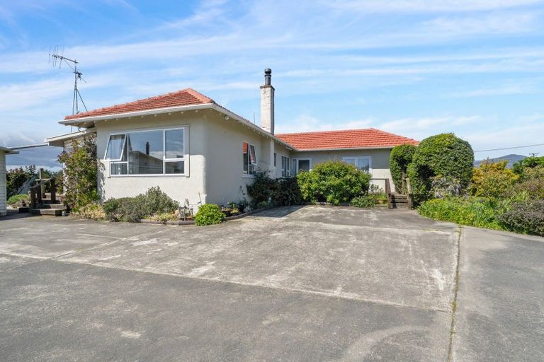 Photo of property in 17 Kimberley Road, Levin, 5571