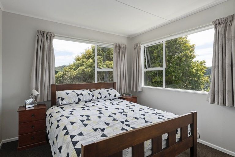 Photo of property in 36 Kingsley Street, Stokes Valley, Lower Hutt, 5019