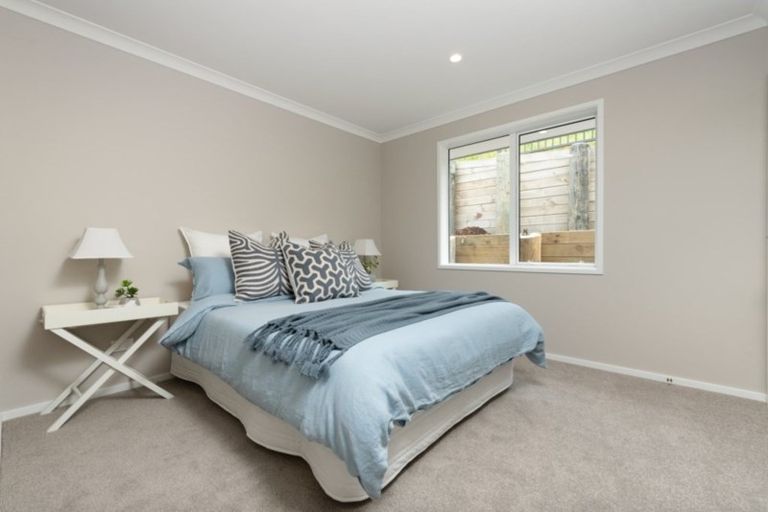 Photo of property in 7 Lakeside Terrace, Omokoroa, 3114