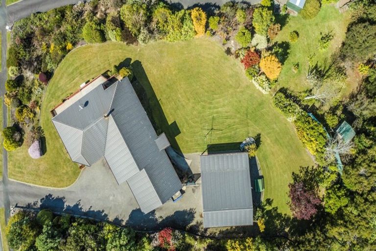 Photo of property in 10 Van Beek Place, Ruby Bay, Mapua, 7005