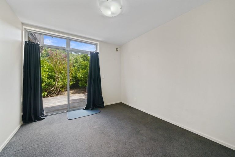 Photo of property in 3 Fore Street, Kaiwharawhara, Wellington, 6035