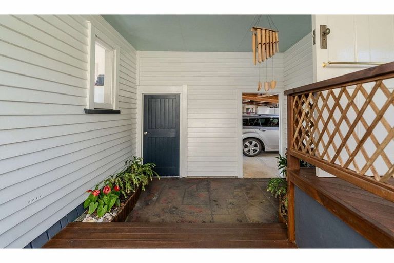 Photo of property in 27-27a Mission Road, Kerikeri, 0230