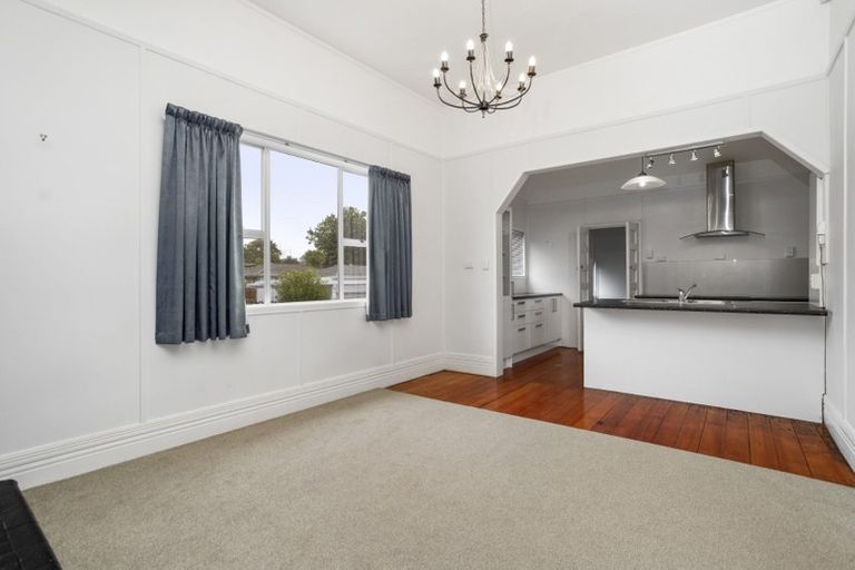 Photo of property in 60 Prospect Terrace, Pukekohe, 2120