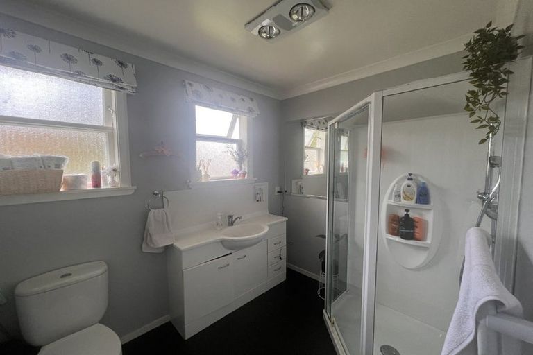 Photo of property in 1 Prebble Grove, Naenae, Lower Hutt, 5011