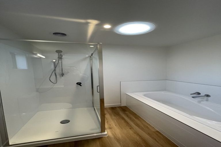 Photo of property in 40 Walter Merton Road, Hobsonville, Auckland, 0616