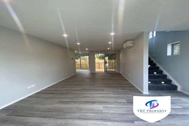 Photo of property in 10e Blossom Lane, Manurewa, Auckland, 2102