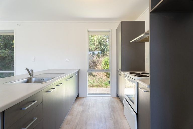 Photo of property in 56 Cardiff Crescent, Cannons Creek, Porirua, 5024