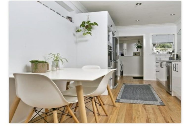 Photo of property in 2/26 Rangatira Road, Birkenhead, Auckland, 0626