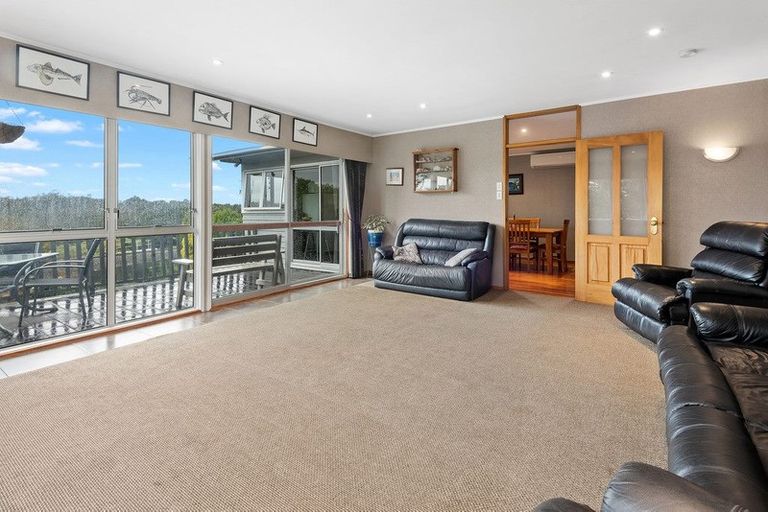 Photo of property in 65 Fisher Terrace, Te Kamo, Whangarei, 0112