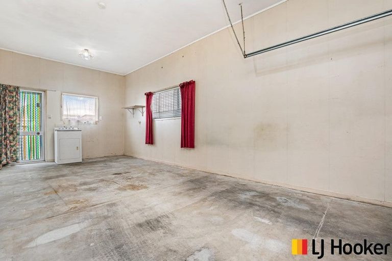 Photo of property in 11a Christmas Road, Manurewa, Auckland, 2102