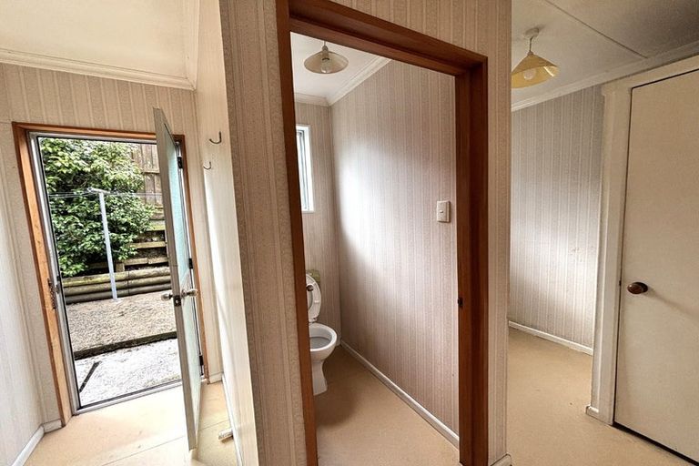 Photo of property in 17 Aitken Place, Mornington, Dunedin, 9011