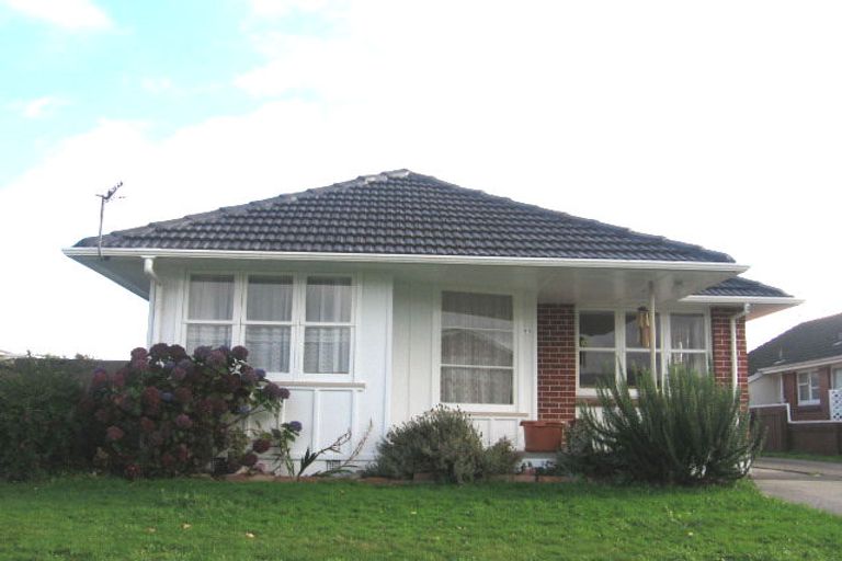 Photo of property in 69 Wai-iti Crescent, Woburn, Lower Hutt, 5010