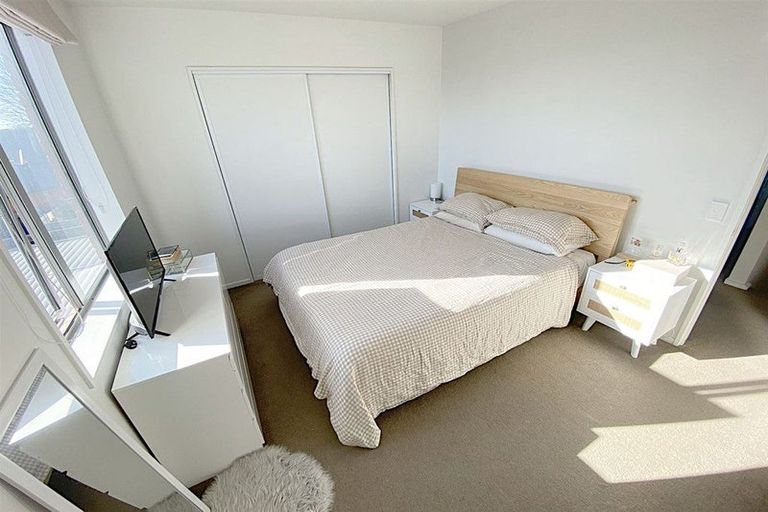 Photo of property in 10/190 Lincoln Road, Addington, Christchurch, 8024