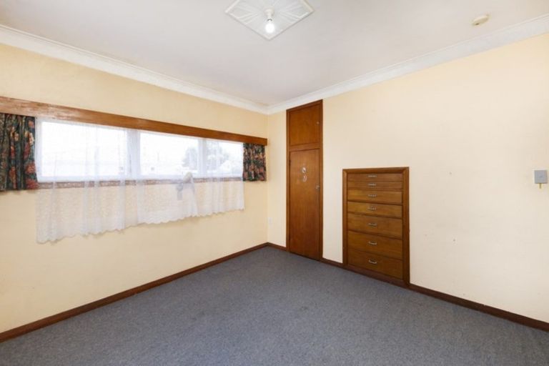 Photo of property in 15 Ruahine Street, Roslyn, Palmerston North, 4414