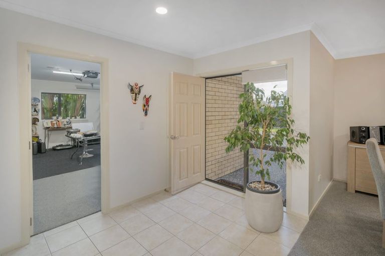 Photo of property in 11 Cobham Lane, Whitianga, 3510