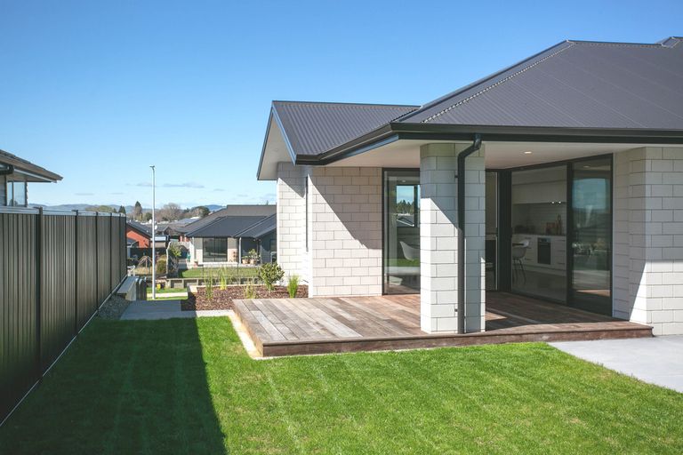 Photo of property in 12 Oak Ridge Drive, Te Awamutu, 3800