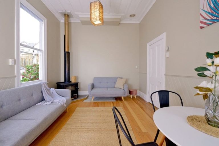 Photo of property in 25 Playfair Street, Caversham, Dunedin, 9012