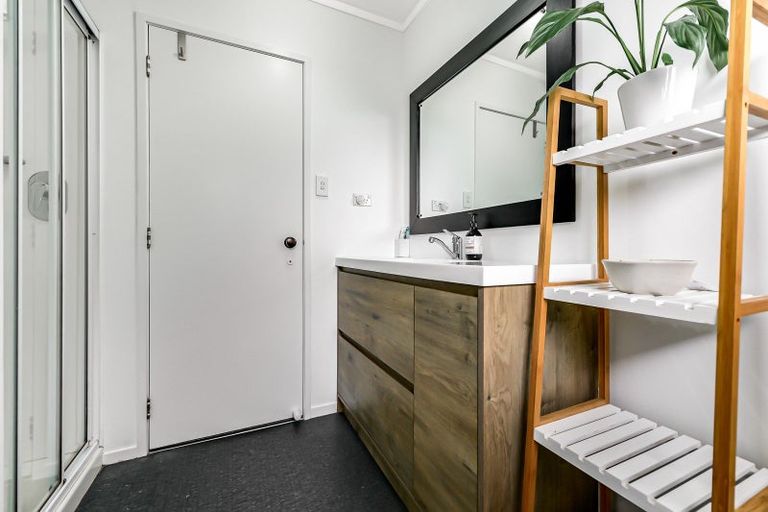 Photo of property in 35 Cullimore Street, Pukete, Hamilton, 3200