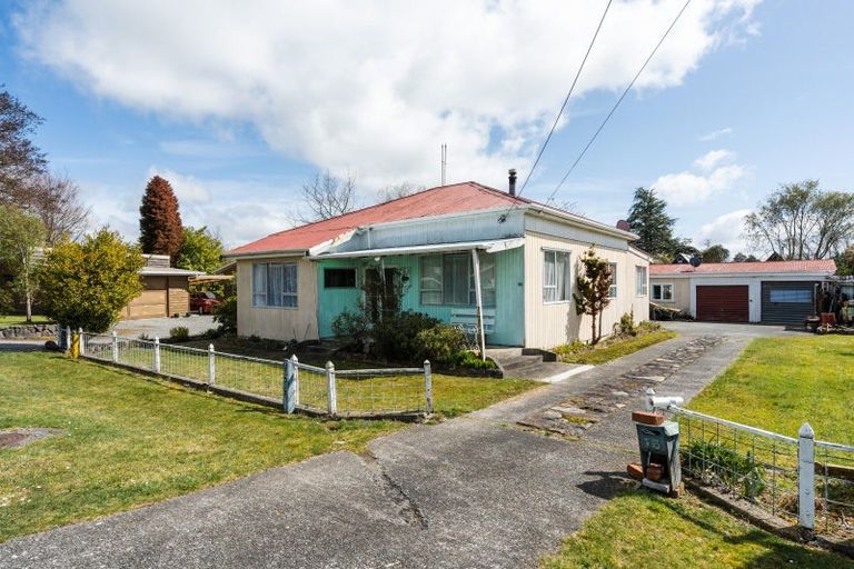 Photo of property in 15 Arawa Street, Ohakune, 4625