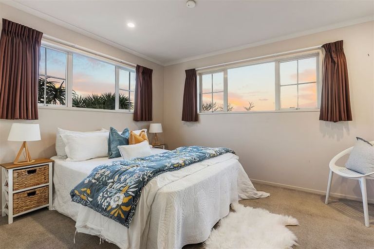 Photo of property in 46 Westerham Drive, Dannemora, Auckland, 2016