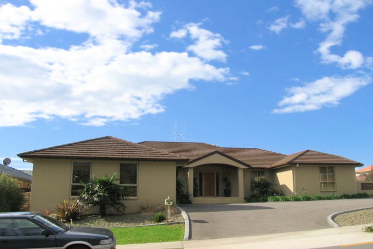 Photo of property in 70 Rowesdale Drive, Ohauiti, Tauranga, 3112