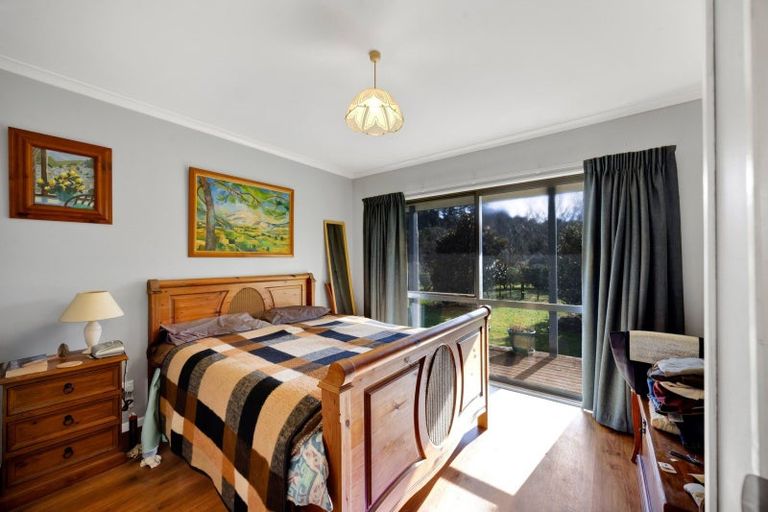 Photo of property in 2445 Tarata Road, Tarata, Inglewood, 4387