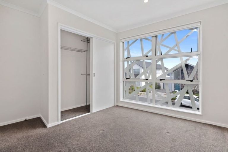 Photo of property in 6 Touhou Road, Hobsonville, Auckland, 0616