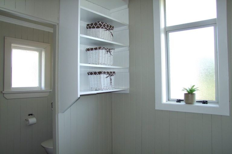 Photo of property in 9 Ossian Street, Milton, 9220