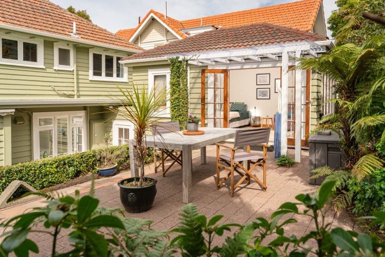 Photo of property in 62 Homewood Avenue, Karori, Wellington, 6012