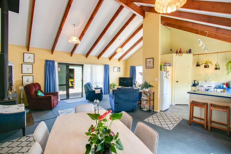 Photo of property in 10 Martin Dale, Raureka, Hastings, 4120