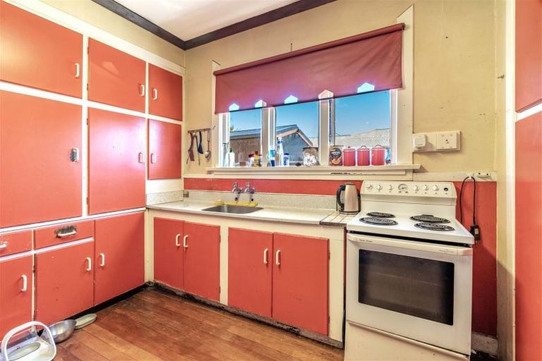 Photo of property in 13 Waverley Street, East Gore, Gore, 9710