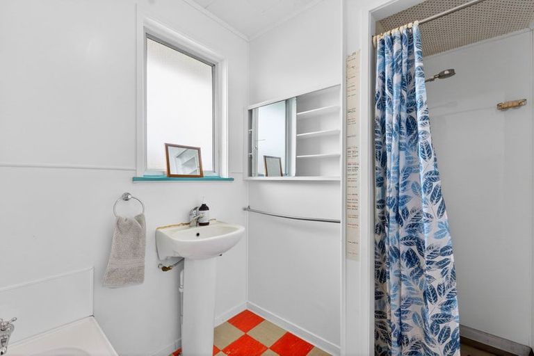 Photo of property in 108 Sycamore Drive, Sunnynook, Auckland, 0620