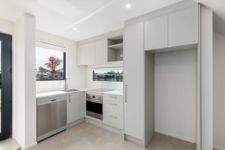 Photo of property in 7a Malaga Crescent, Harewood, Christchurch, 8051