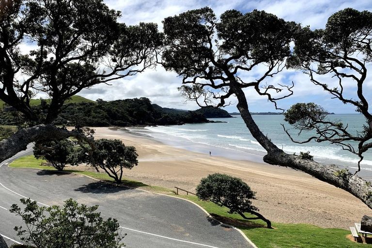 Photo of property in 1305b Matapouri Road, Matapouri, Whangarei, 0173