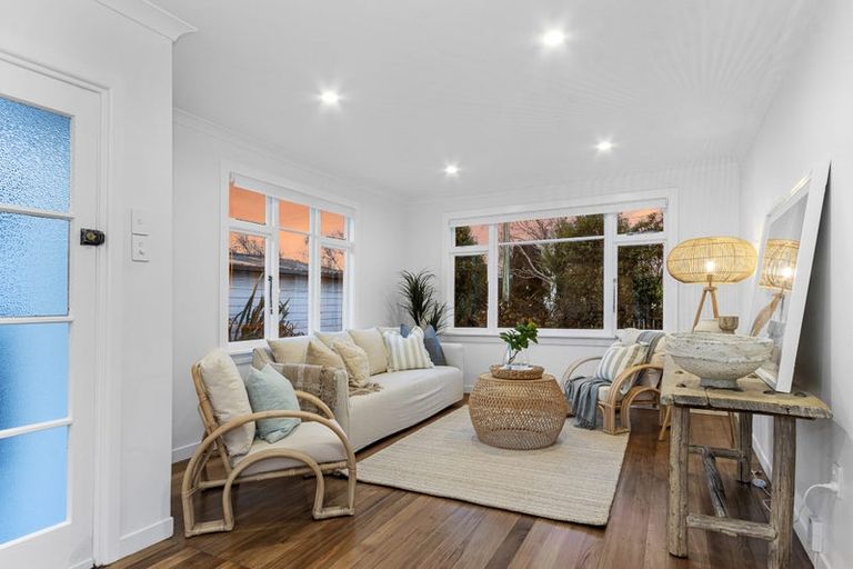 Photo of property in 18 Pinewood Avenue, North New Brighton, Christchurch, 8083