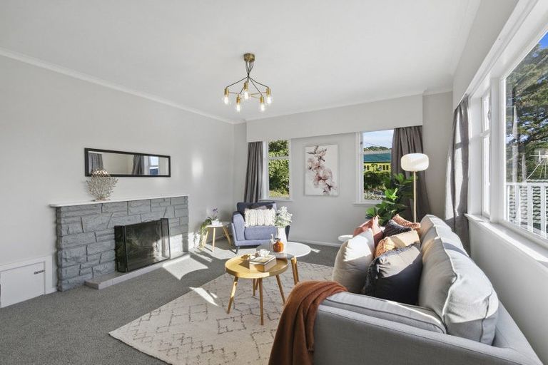 Photo of property in 3 Grenfell Drive, Karori, Wellington, 6012