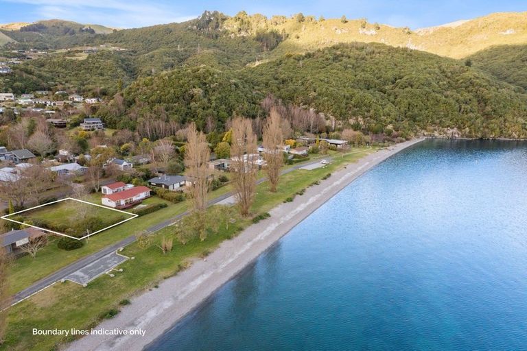 Photo of property in 11 Keitha Place, Kinloch, Taupo, 3377