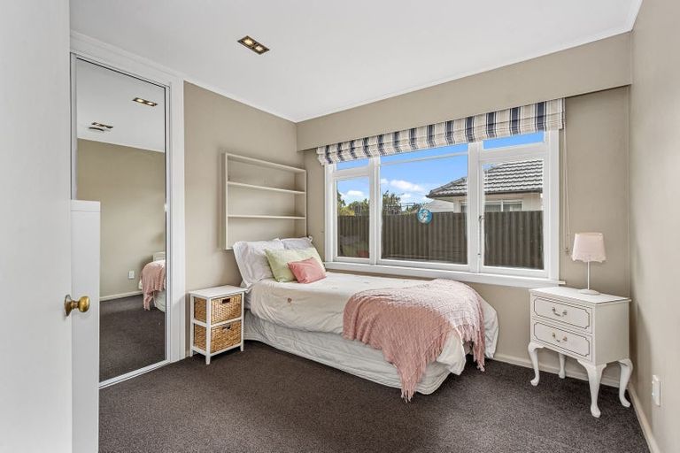 Photo of property in 96 Sparks Road, Hoon Hay, Christchurch, 8025