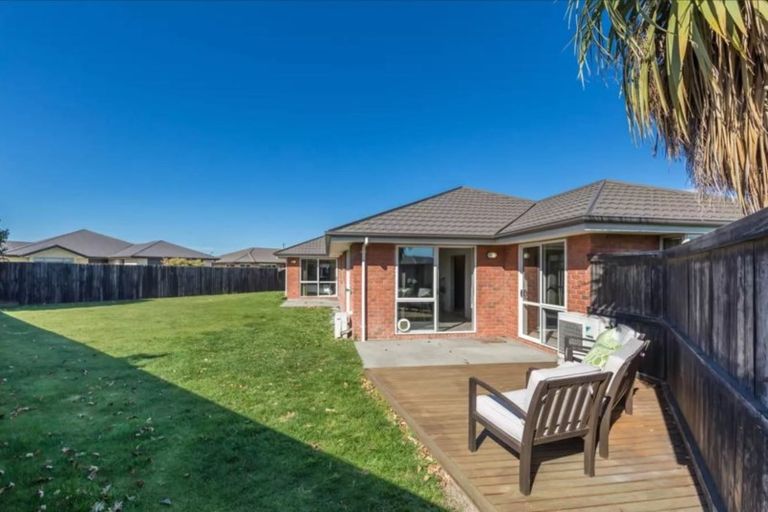 Photo of property in 71 Overbury Crescent, Rolleston, 7614