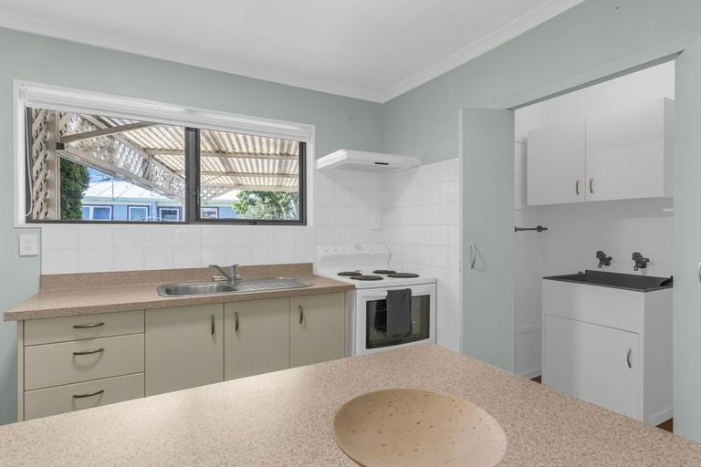 Photo of property in 2/36 Bristol Street, Tamatea, Napier, 4112